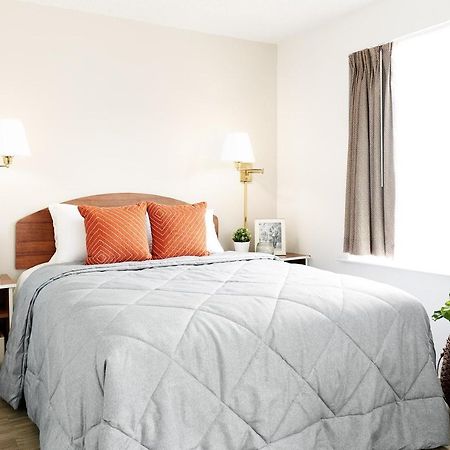Intown Suites Extended Stay Houston Tx - Hwy 290 Cypress Fairbanks Exterior photo